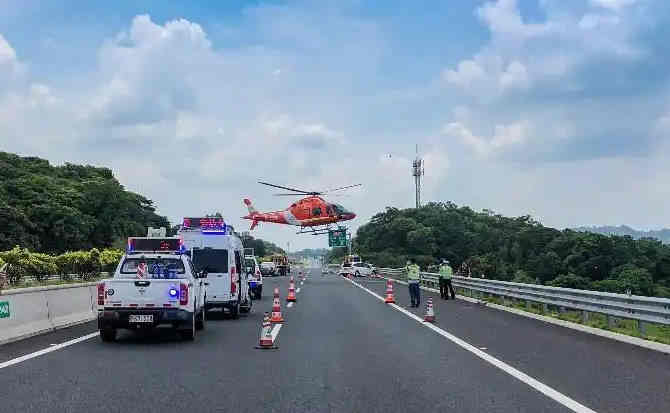 北流高速公路汽车救援案例