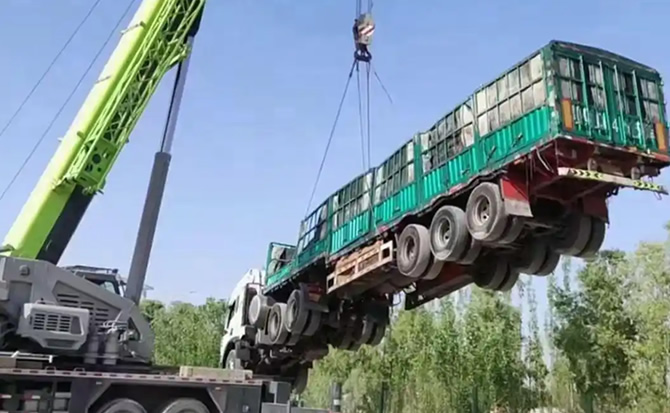 北流道路脱困救援案例